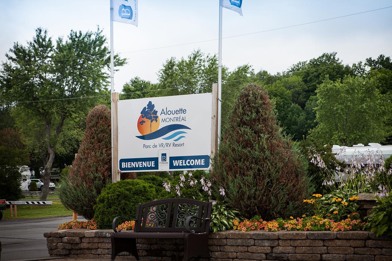 מלון Saint-Mathieu-de-Beloeil Alouette Parkbridge מראה חיצוני תמונה